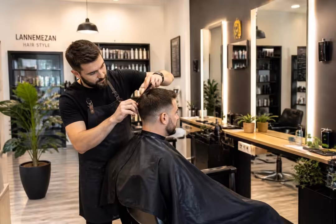 découvrez notre salon de coiffure à lannemezan, offrant des services professionnels pour sublimer votre style et prendre soin de vos cheveux.